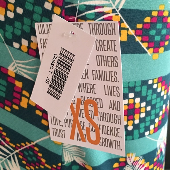 Lularoe Classic T Teal Emerald Feathers Leaves XS - Picture 4 of 8
